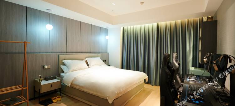 三体电竞酒店(台州站店)图片