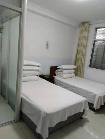 小高民宿(绩溪路安徽医科大学附属医院店)