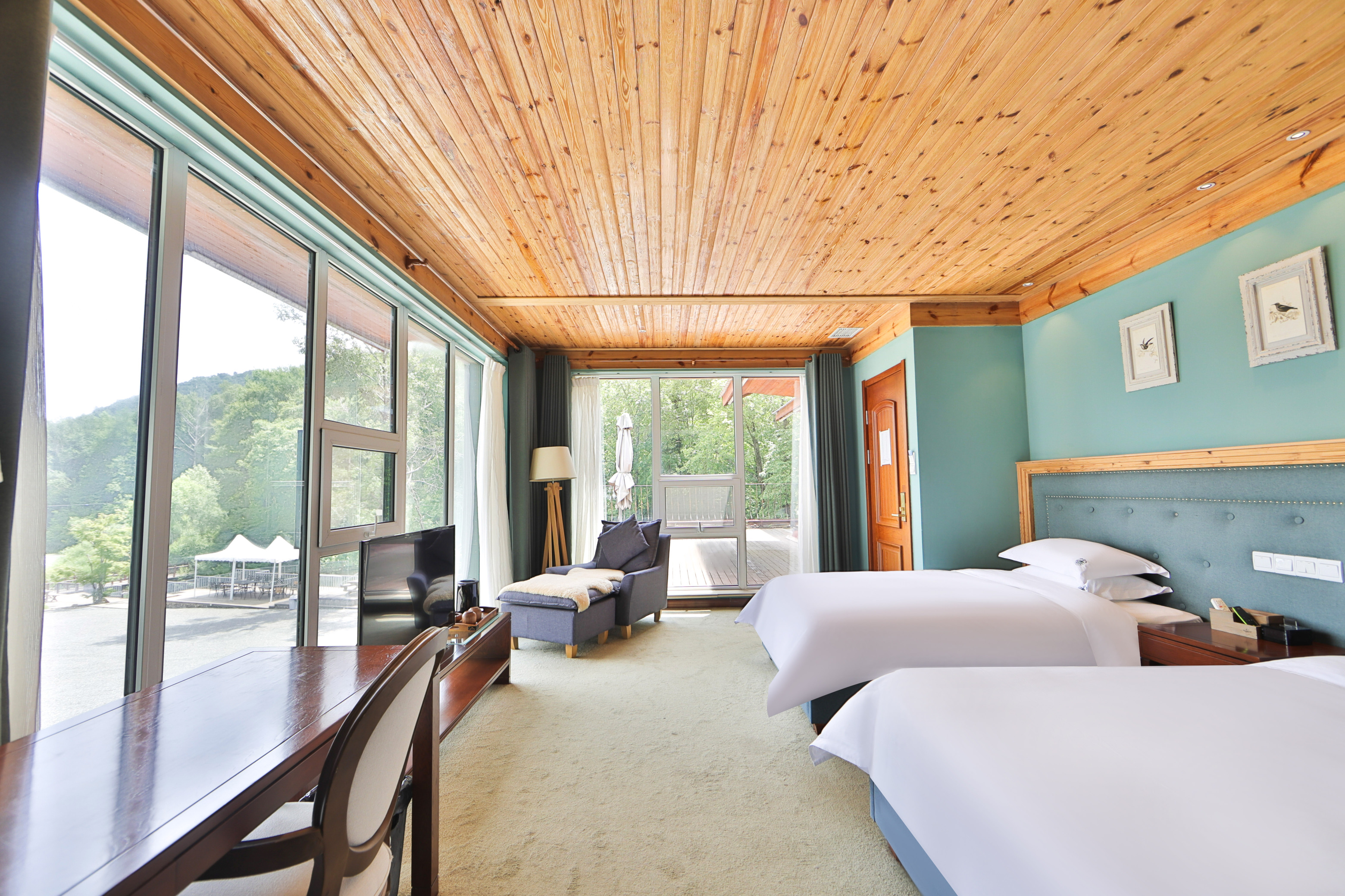 Shanshan Green HouseOver view