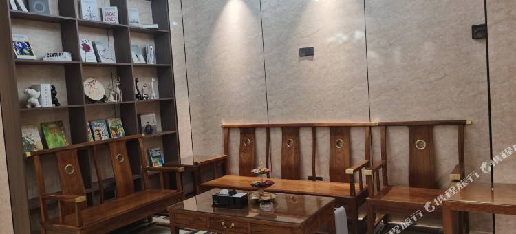 百色市田阳区和沐酒店图片