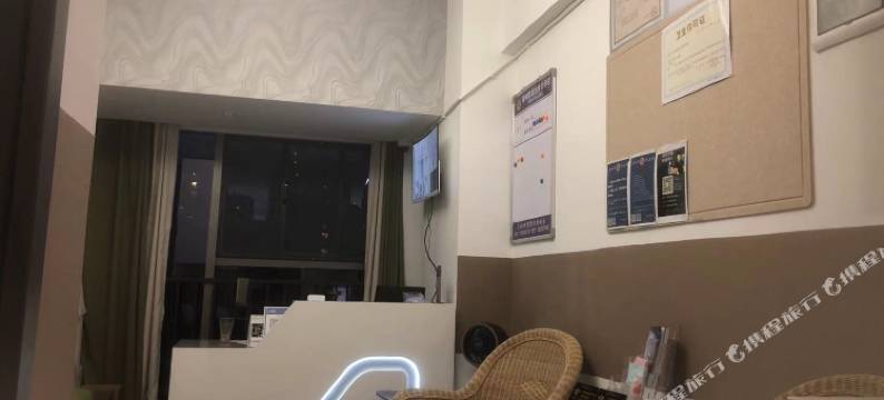 格霖民宿(云大医院市体育馆店)图片