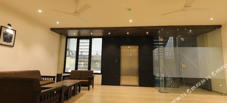 拜克苏拉吉俱乐部酒店(The Byke Suraj Club)图片