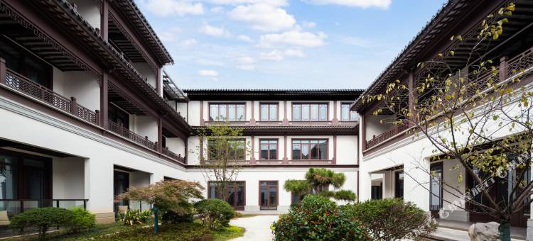 衢州南孔观堂府山南酒店(蝴蝶路店)图片