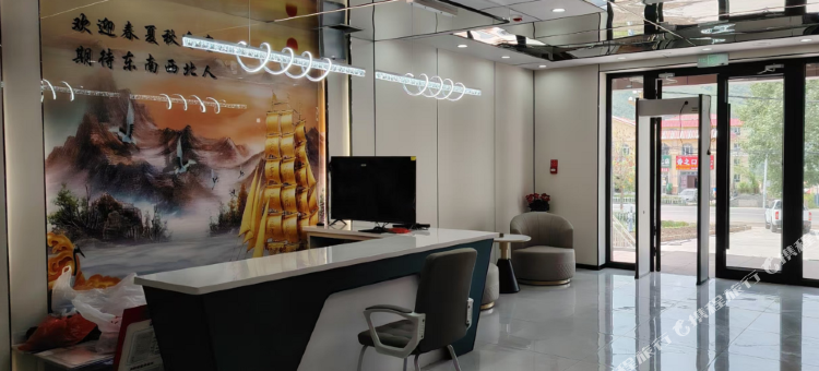 尼勒克百里画廊酒店(七十九团店)图片