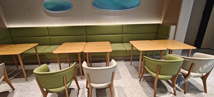 南宁美怡佳酒店(金阳路地铁站店)图片