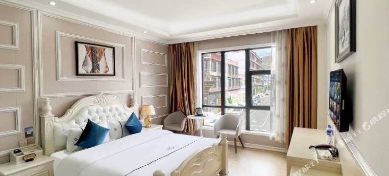 稻城九五大酒店图片