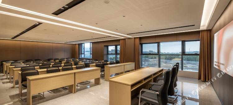 昭苏昭游苏享酒店(天马国际旅游文化广场店)图片