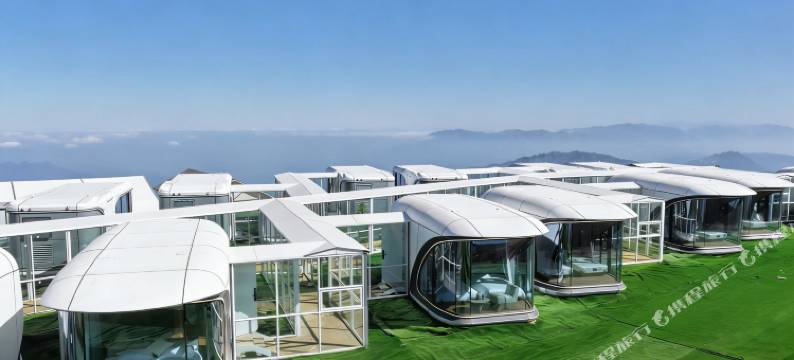 牛背山高原驿站图片