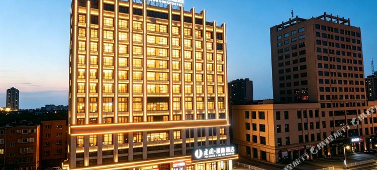 建国璞隐酒店(和田夜市团结广场店)图片