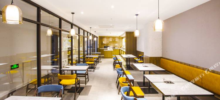 汉庭优佳酒店(抚顺中央大街店)图片