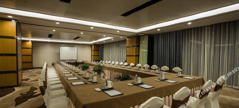 慈溪恒元广场酒店(慈溪环创爱琴海购物中心店)图片