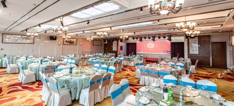 合作羚城大草原国际饭店图片