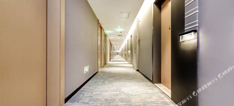 兰州东部市场气象局地铁站亚朵酒店图片