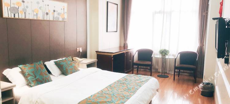 轻住·鑫厦优选酒店(包头维多利摩尔城火车东站店)图片