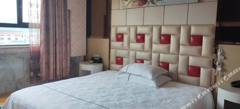 东阳情情恋恋酒店图片