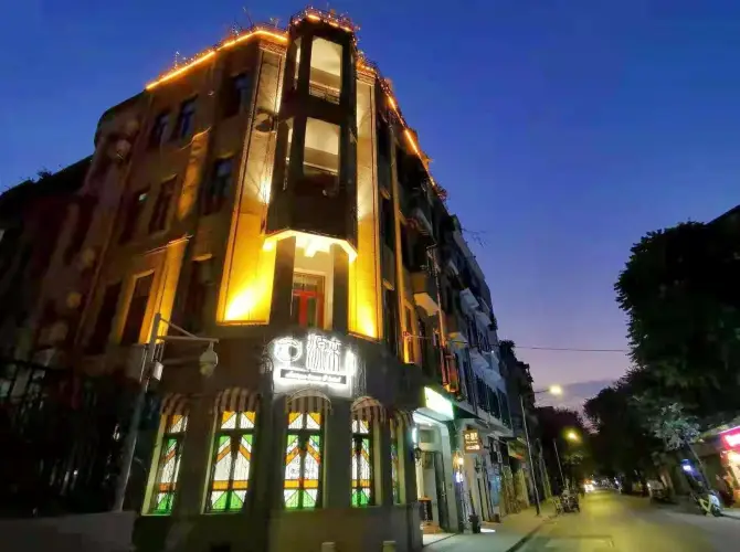 廣州源來收藏民宿(永慶坊荔枝灣店) 廣州源來收藏民宿(永慶坊荔枝灣店)