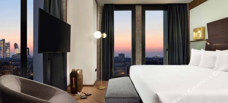 乌纳垂直米兰体验酒店(Milano Verticale | UNA Esperienze)图片