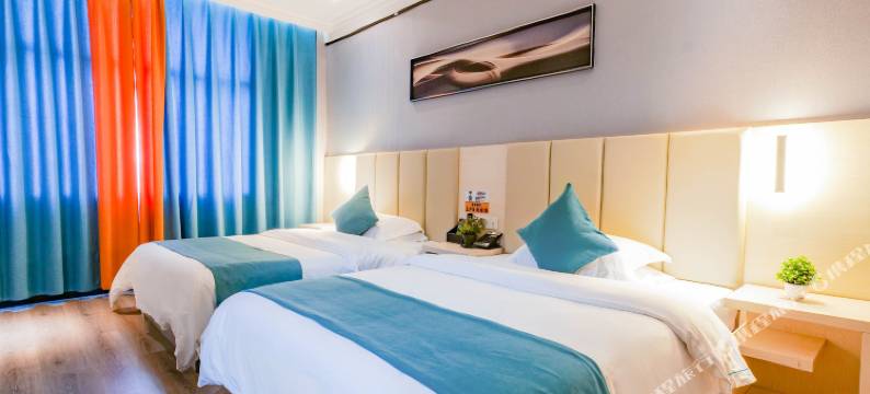 兴义七禧假日酒店图片