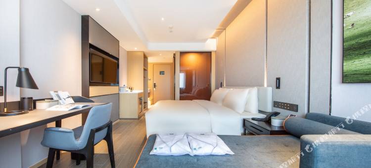 安庆新城吾悦广场皖江大道亚朵酒店图片