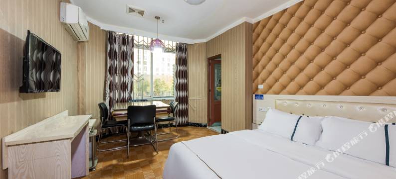 哈啰轻酒店(武汉范湖地铁站店)图片