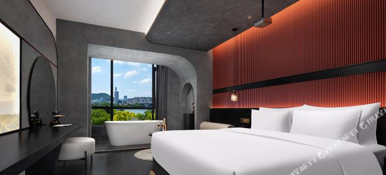 黑森里·Hey·hotel｜星河江畔酒店(长沙五一广场IFS国金中心店)图片