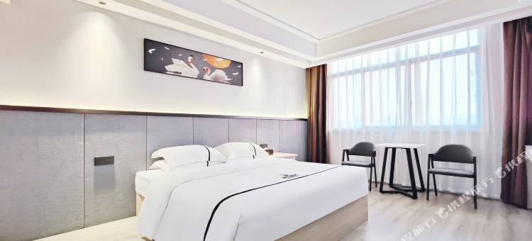 九天瑞吉酒店(龙山长沙大桥店)图片