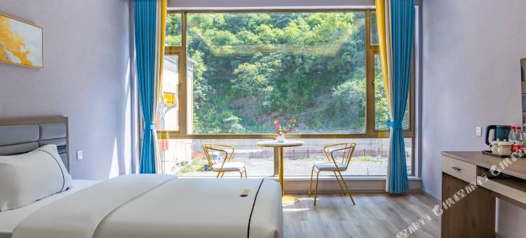 旭日酒店(黄龙景区店)图片