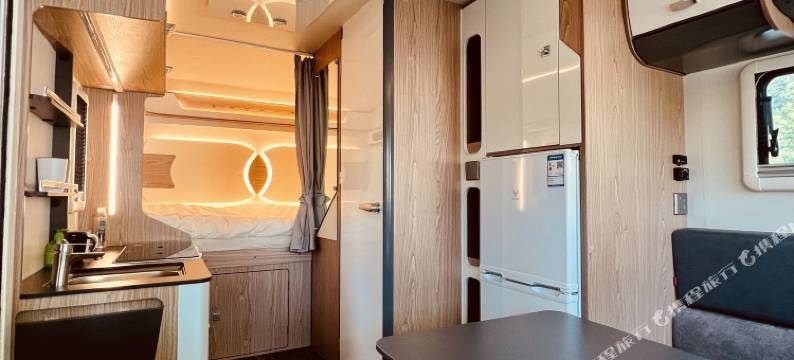 安吉乐那湖房车营地图片