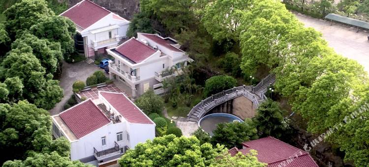 鹤山叠翠山庄图片