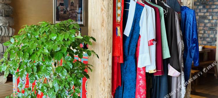 山古民宿(亚格塘店)图片