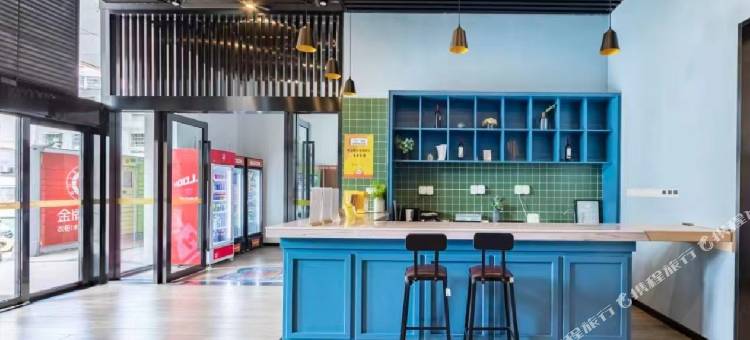 冠寓(殿前地铁站店)图片