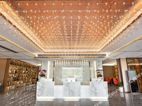 金领·假日酒店(韩江店)