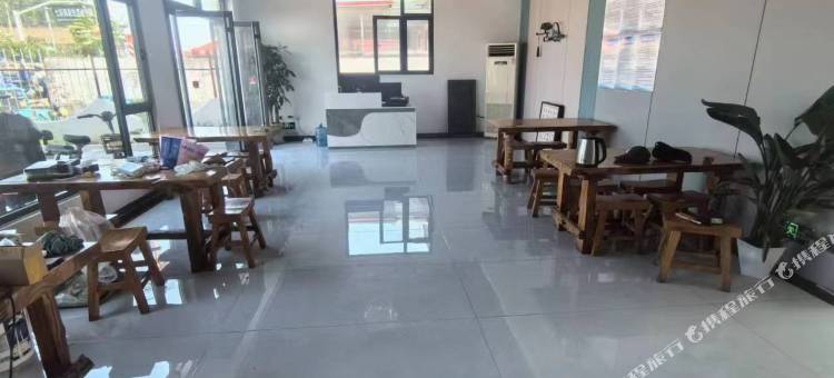 依山听雨民宿(森林公园店)图片
