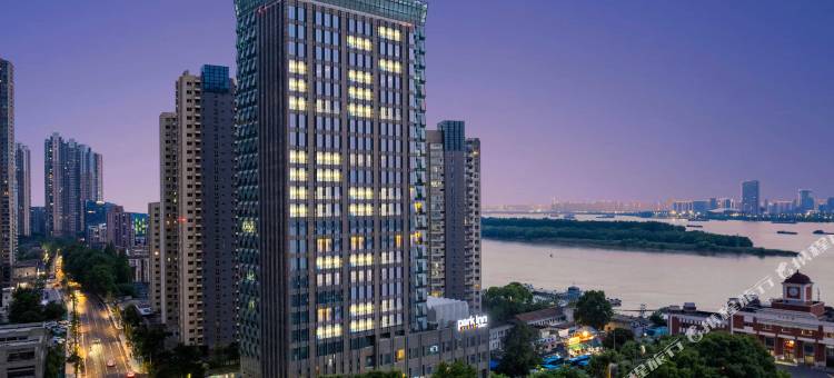 丽柏酒店(南京中山码头下关地铁站店)图片