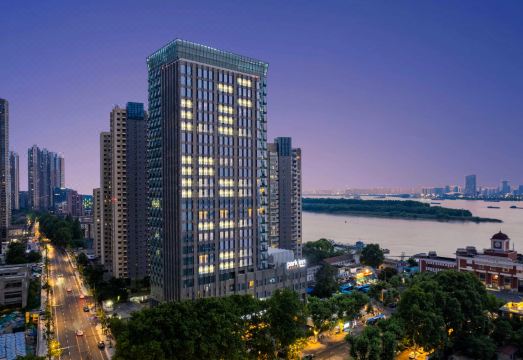 丽柏酒店（南京中山码头下关地铁站店）外景图