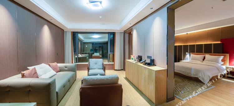 丁青康家大院酒店图片