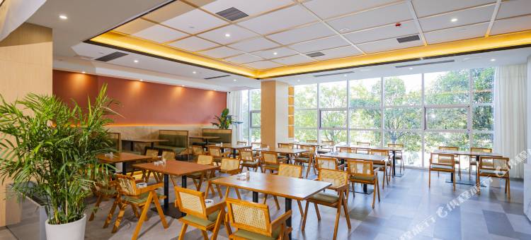 格美酒店(安庆太湖文博园游客中心店)图片