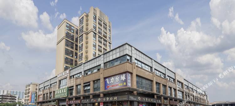 丽都轻奢公寓(中山大涌红木文化博览城店)图片