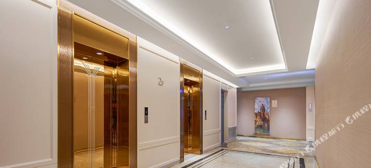 维也纳酒店(徐州高铁东站金龙湖店)图片