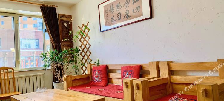 山下民宿(光宇B区人民广场店)图片