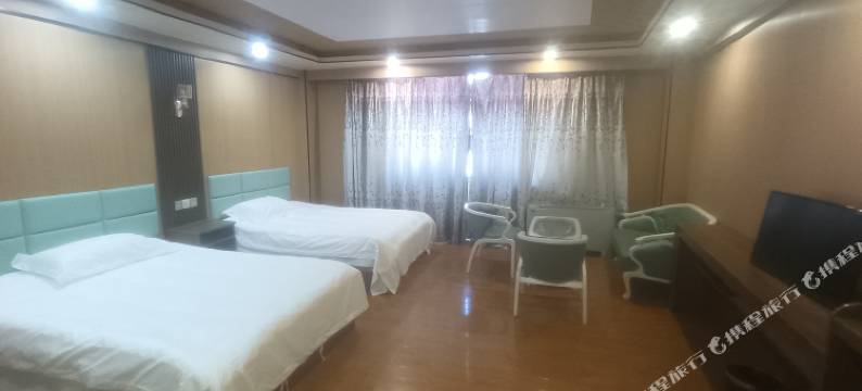 巴青柒星大酒店图片