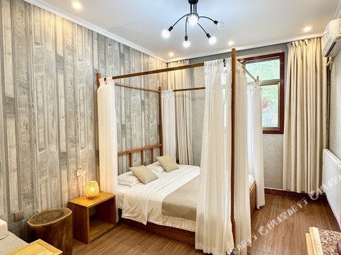 阿攀与客栈(西安兵马俑博物馆店)