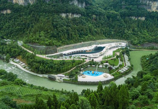 百桉溪地酒店外景图