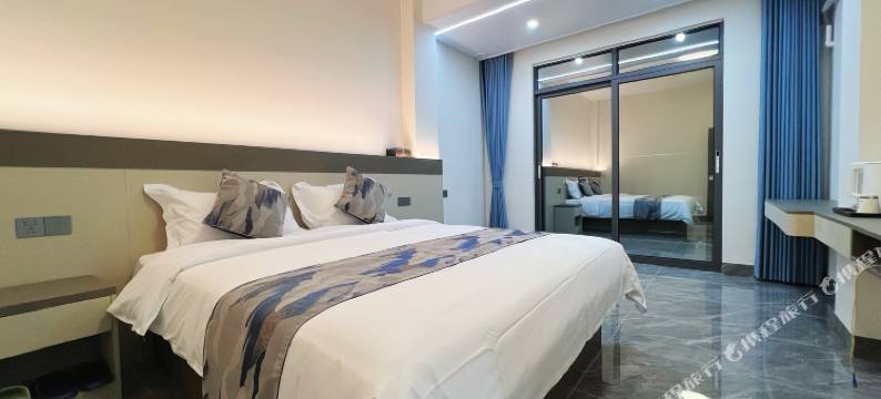 象果汐语客栈(万尾金滩店)图片