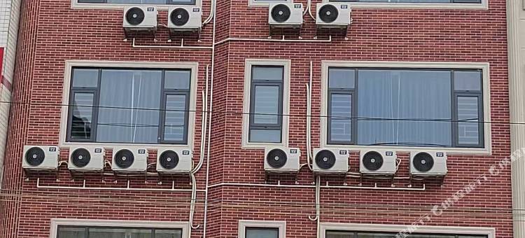 宏泰宾馆(寨圩镇店)图片