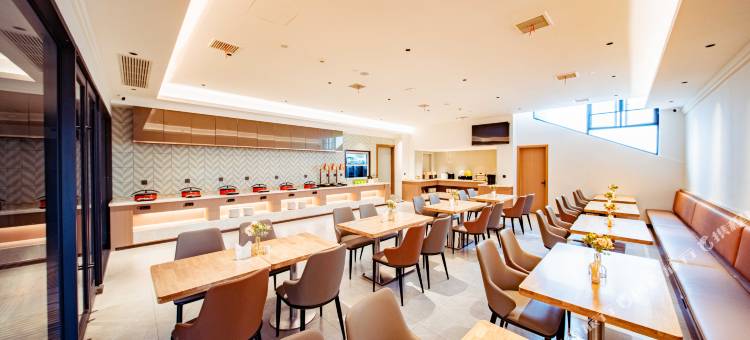 维也纳酒店(襄阳鱼梁洲店)图片