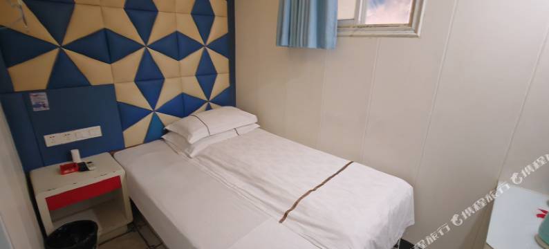 上海聚沁园假日旅馆图片