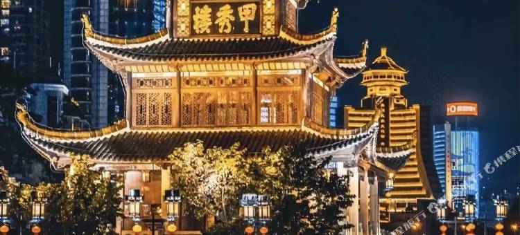又见·城市度假酒店(贵阳保利凤凰湾皂角井地铁站店)图片