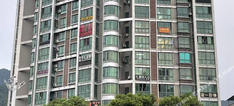 蕉南岚叙青年旅舍(宁德万达店)图片