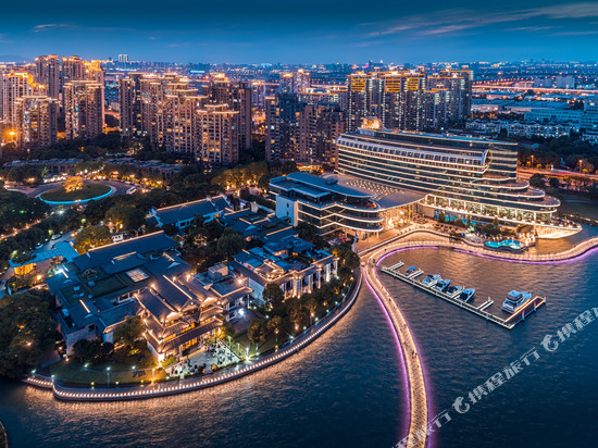 苏州金鸡湖托尼洛·兰博基尼书苑酒店